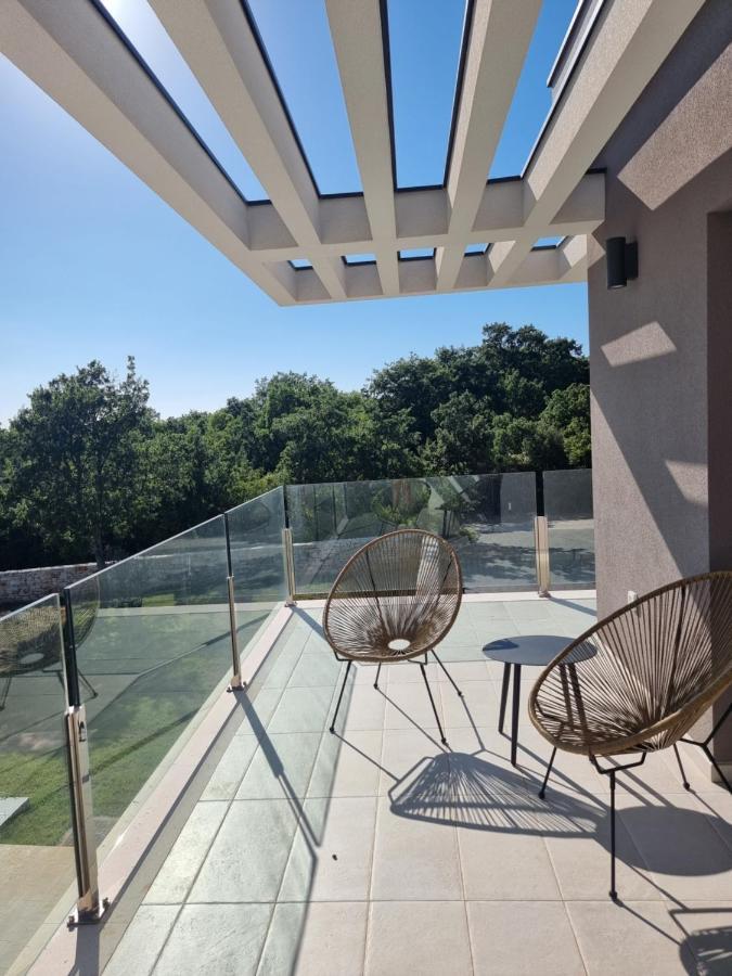 Luxury Villa Serena 2022 - With Heated Pool Cukrici Εξωτερικό φωτογραφία