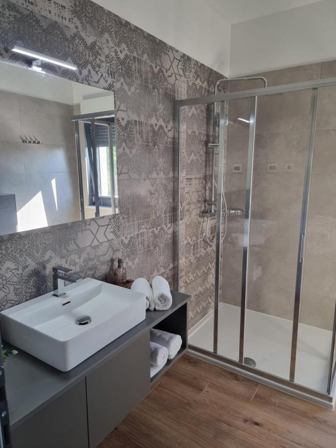 Luxury Villa Serena 2022 - With Heated Pool Cukrici Εξωτερικό φωτογραφία