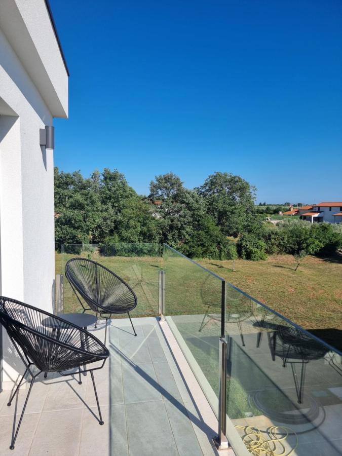 Luxury Villa Serena 2022 - With Heated Pool Cukrici Εξωτερικό φωτογραφία
